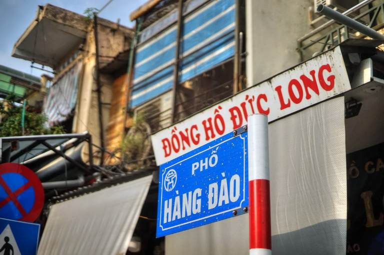 Phố Hàng Đào - Điểm vàng cho các nhà đầu tư thương mại khi mua nhà đất phố cổ