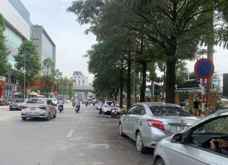 pho-le-trong-tan-thanh-xuan-1.jpg