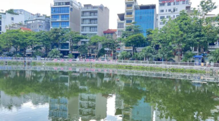 Nhà tại phường Nhật Tân có sức hút do ở ven hồ tây