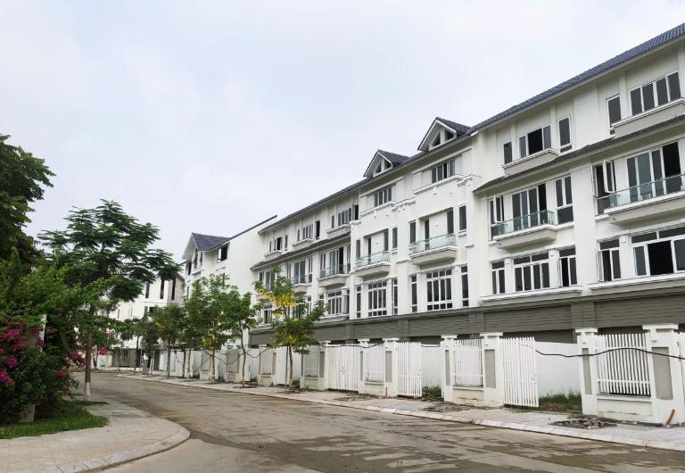 Review chi tiết về mua nhà liền kề Hà Đông