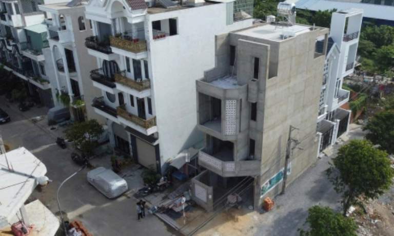 Rủi ro khi bán nhà để trả nợ mà bạn cần biết  