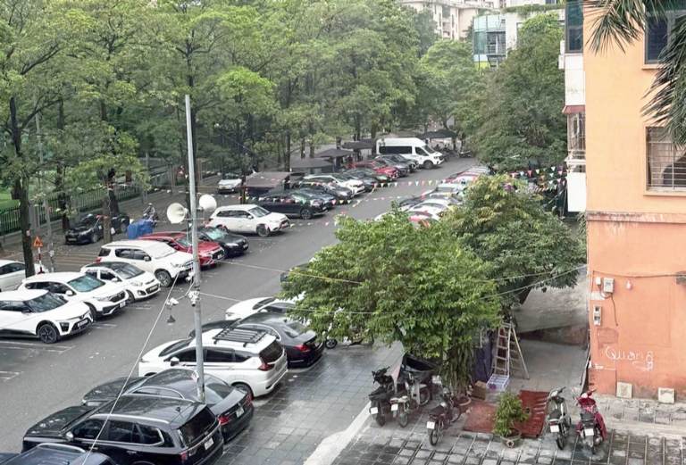 Thị trường nhà mặt phố khu Yên Hòa