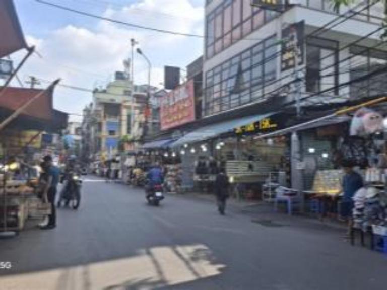 Tiềm năng thương mại ở phố Xốm