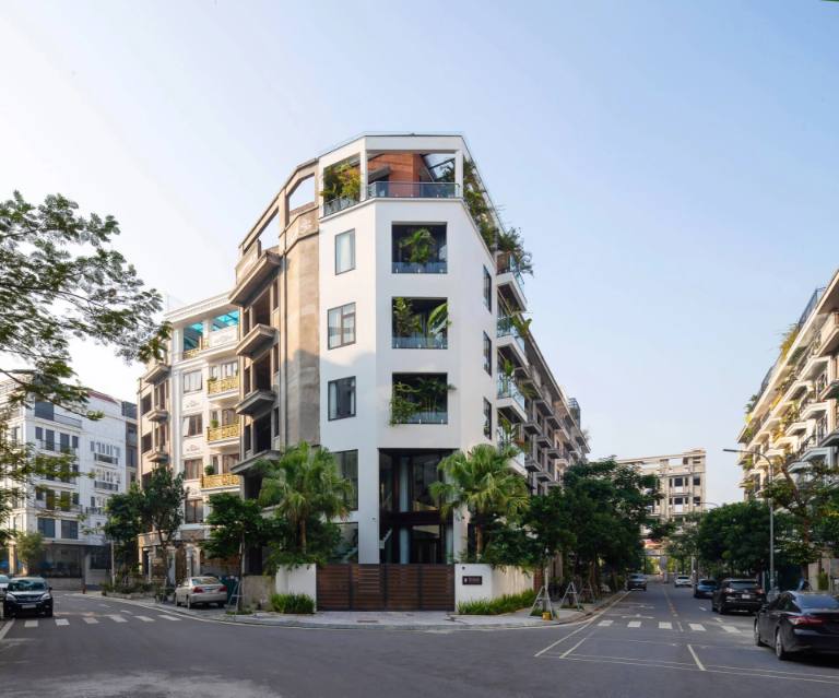 Vì sao nhiều người băn khoăn khi mua nhà ở ngã ba?  