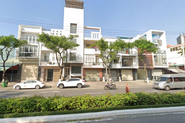 Nhà mặt tiền có giá trị kinh doanh cao kết hợp ở thực