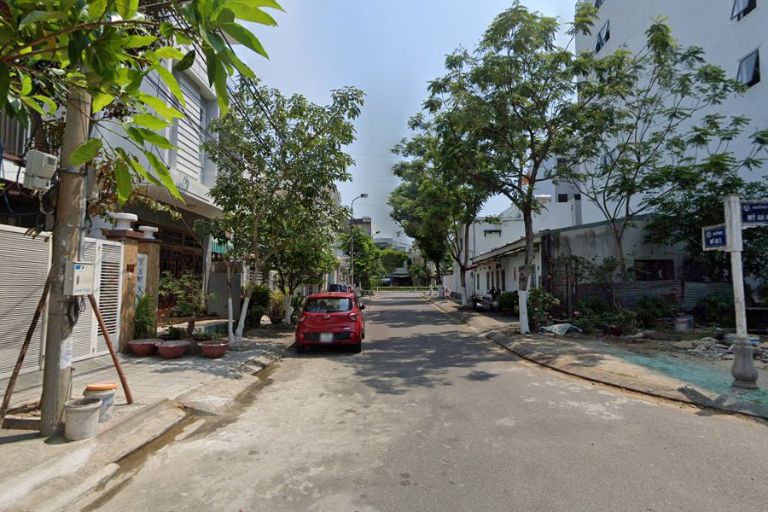 Nhà trong khu Mỹ An thường có hạ tầng hoàn thiện, gần tiện ích